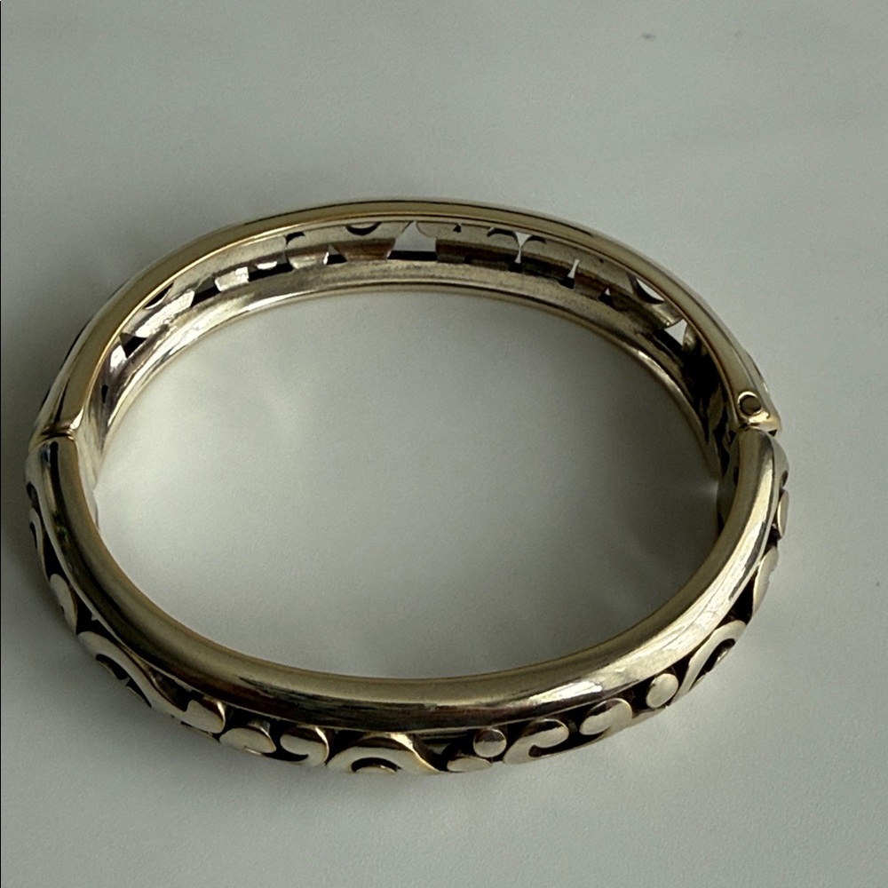 Brighton Contempo Hinged Bracelet - Picture 3 of 6